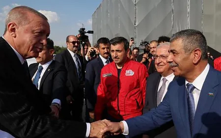 Zakir Həsənov Türkiyənin Baş Qərargah rəisi ilə hərbi əməkdaşlığın inkişafını müzakirə edib