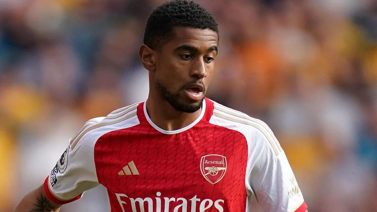 Arsenal futbolçusunu icarəyə verib