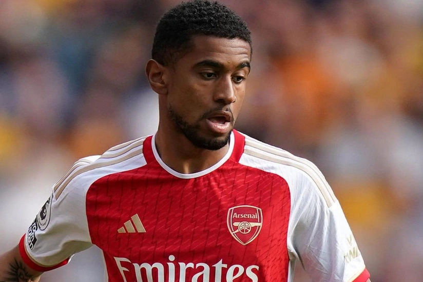 Arsenal futbolçusunu icarəyə verib