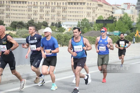 Heydər Əliyev Fondunun təşəbbüsü ilə keçirilən “Bakı Marafonu 2024” start götürüb