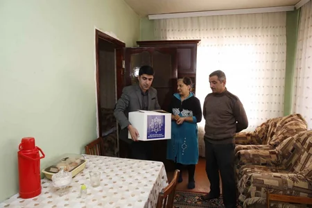 Heydər Əliyev Fondunun təşəbbüsü ilə 165 mindən çox aztəminatlı ailəyə bayram sovqatları verilib