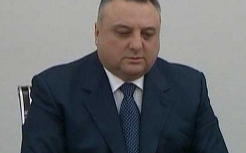 Eldar Mahmudovun iş ortağının məhkəməsi başlayıb