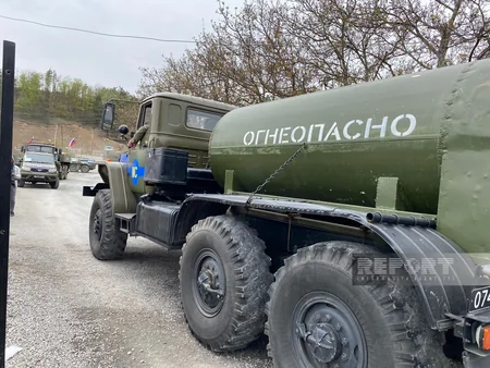 По дороге Ханкенди-Лачын беспрепятственно проехали автомобили миротворцев