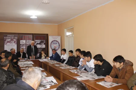 Gürcü gənclər ​“Xocalıya ədalət!” imzatoplama aksiyasına qoşulub