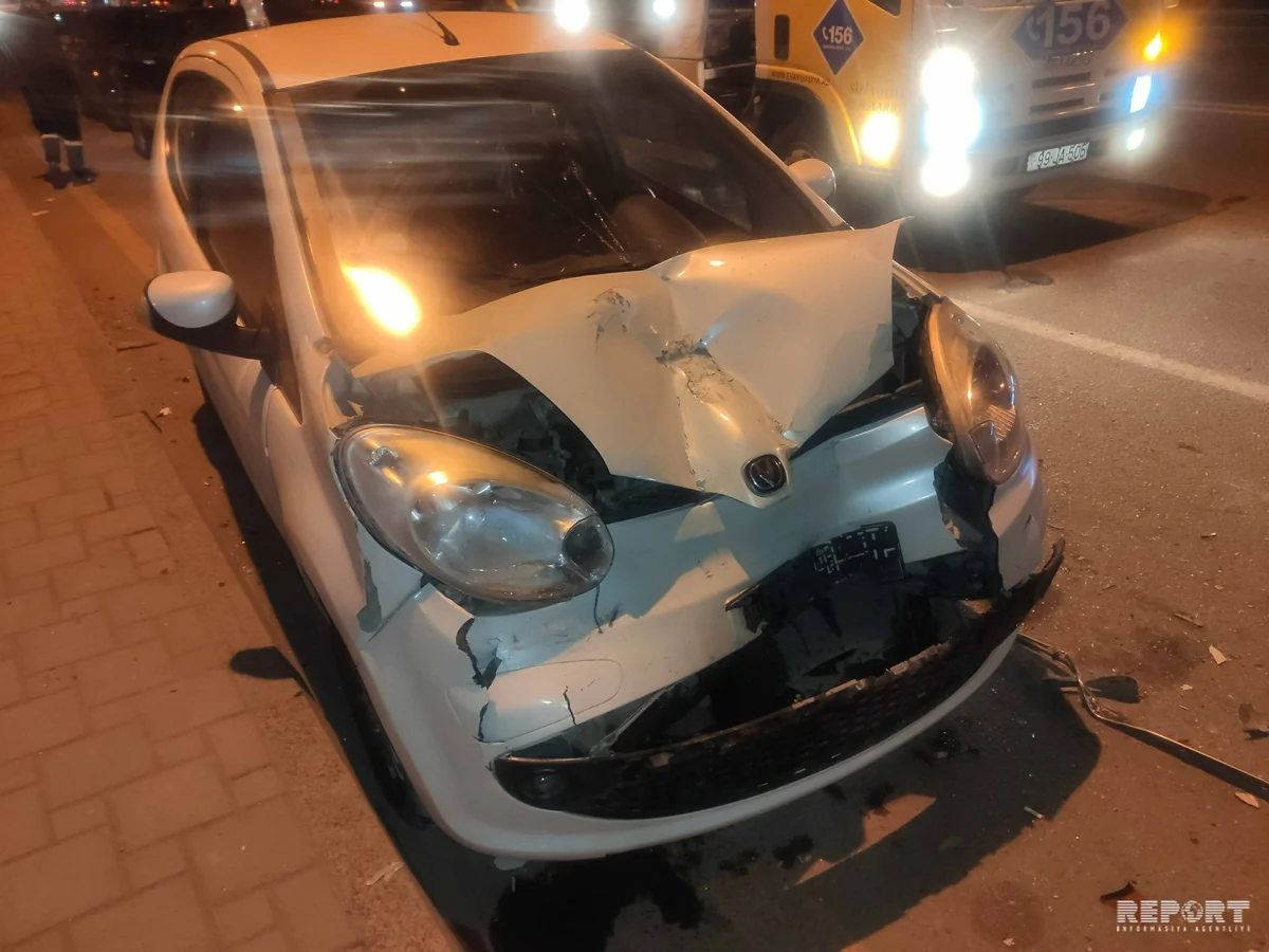 Bakıda iki avtomobil toqquşdu - FOTO - VİDEO - YENİLƏNİB