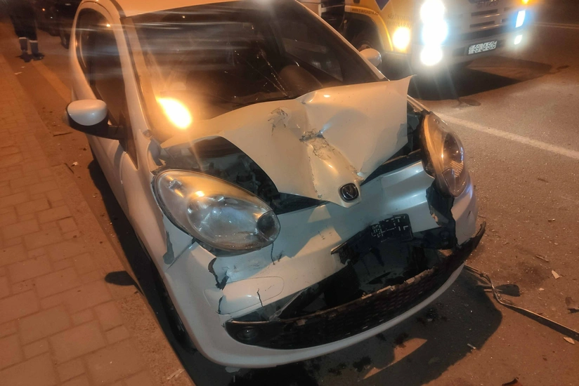 Bakıda iki avtomobil toqquşdu - FOTO - VİDEO - YENİLƏNİB