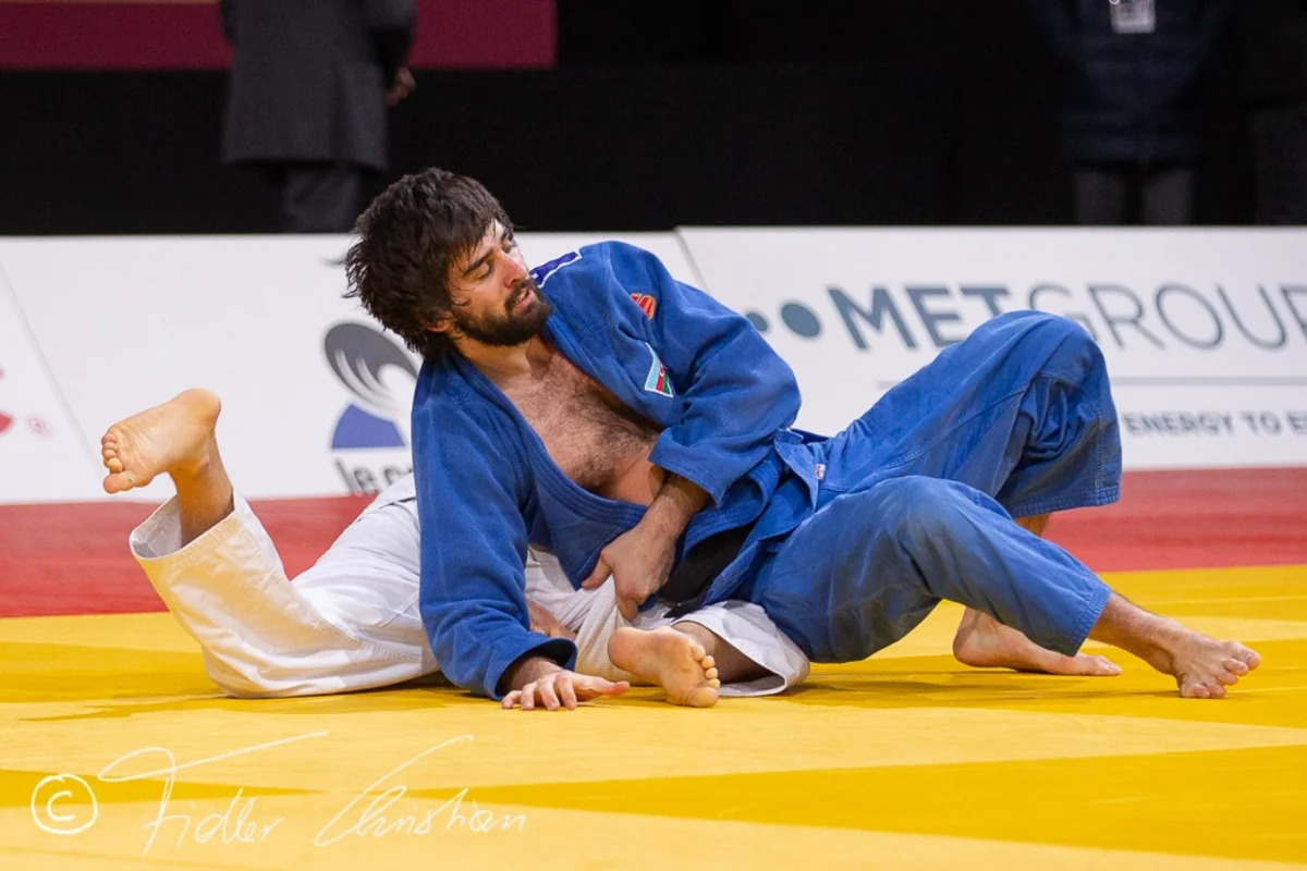 “Böyük Dəbilqə”: Azərbaycan cüdoçusu gümüş medal qazanıb