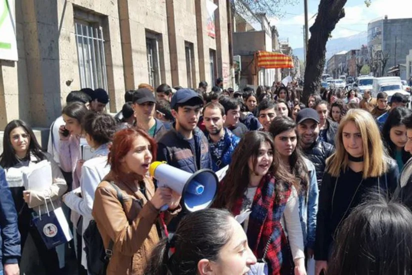 Yerevanda 40-dan çox nümayişçi saxlanılıb