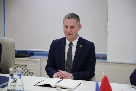 Anar Quliyev Belarusun arxitektura və tikinti naziri ilə işgüzar görüş keçirib