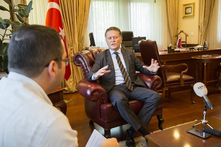Türkiyə səfiri: “Bizə qərəzli yanaşaraq ermənilərlə ortaq iş görənləri bağışlamayacağıq” - MÜSAHİBƏ
