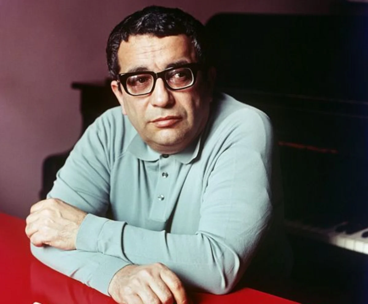 Qara Qarayevin xatirəsi anılıb