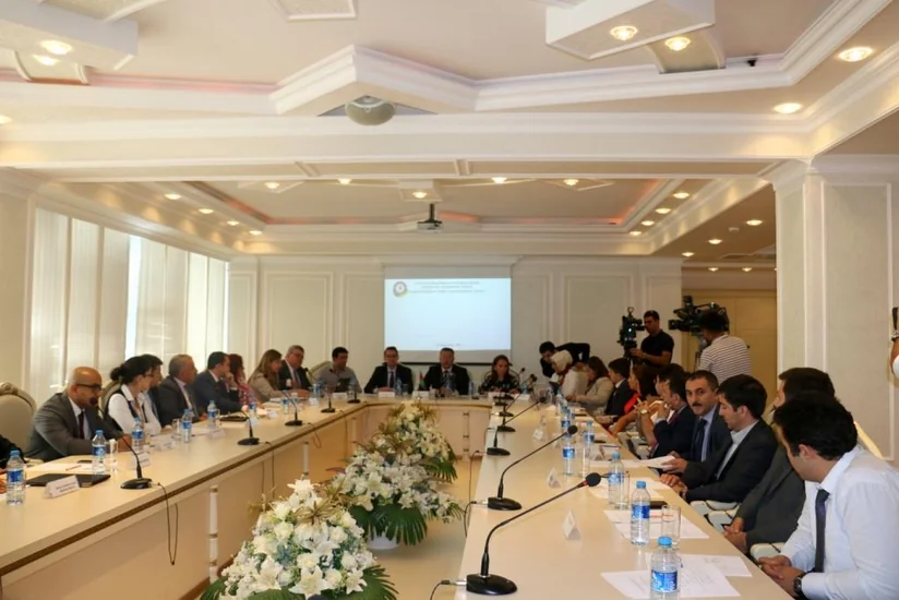 Bakıda “İnvestisiya mühiti, investisiyaların cəlb edilməsi və qorunması” mövzusunda seminar keçirilib