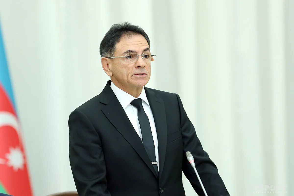 Madat Guliyev dismisses Head of Apparatus and appoints new one