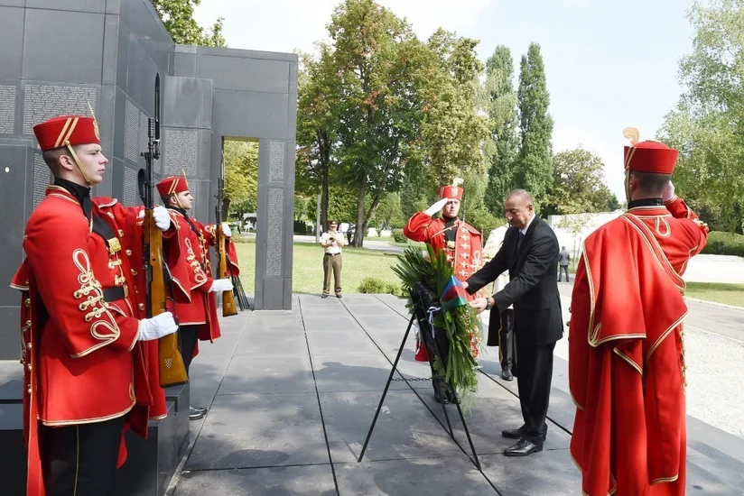 President Ilham Aliyev visits “Voice of Croatian Victims  Wall of Pain” monument in Zagreb