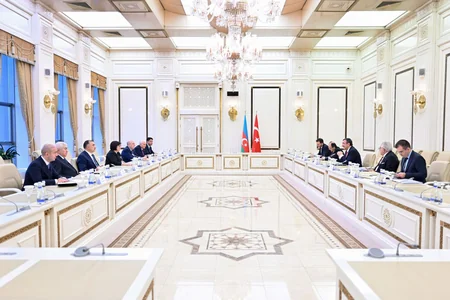 Milli Məclisin sədri Türkiyənin vitse-prezidenti ilə görüşüb - YENİLƏNİB