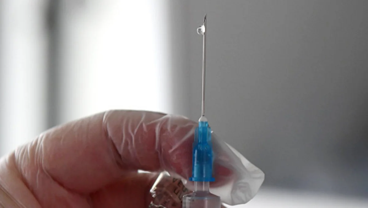 Fransada qızılca epidemiyası yayılıb, bir nəfər ölüb