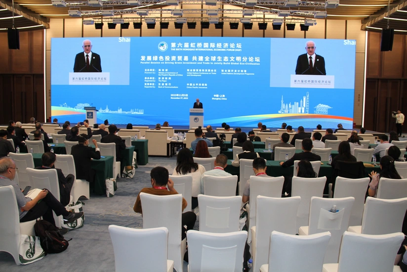 Роль моста между Европой и Азией позволяет Азербайджану развивать зеленую торговлю