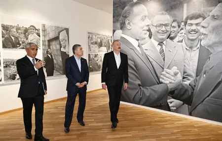 President Ilham Aliyev and Gurbanguly Berdimuhamedov visited “Heydar Aliyev and Garabagh” exhibition at Creativity Center in Shusha