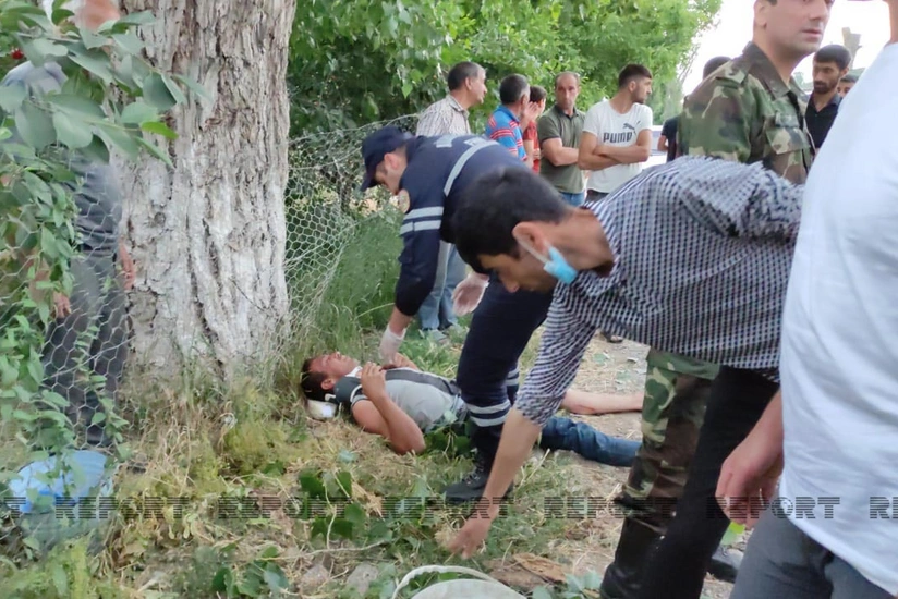 Xaçmaz sakini özünü ağacdan ataraq intihara cəhd edib