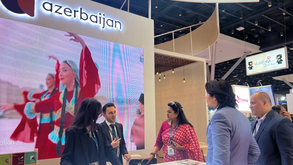 Азербайджан представил туристический потенциал в Индии