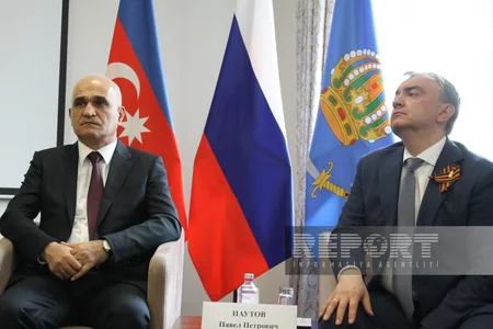 Həştərxanda Heydər Əliyevin 100 illik yubileyinə həsr olunmuş konfrans işinə başlayıb