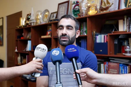 Rafael Ağayev: Yaş heç də öz sözünü demir - MÜSAHİBƏ