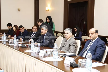 ​Vergilər Nazirliyinin yaradılmasının 15 illiyinə həsr olunmuş tedbir keçirilib