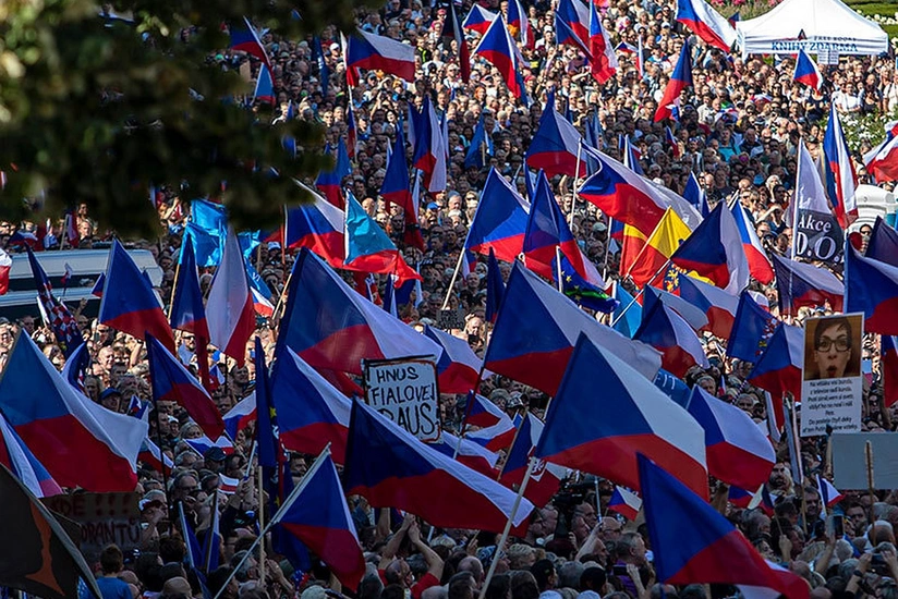 В Праге и Братиславе прошли митинги в связи с ростом цен
