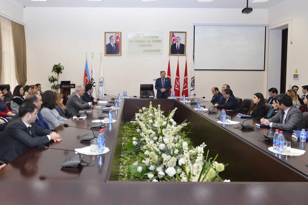 BANM-də 20 Yanvar şəhidlərinin xatirəsi anılıb