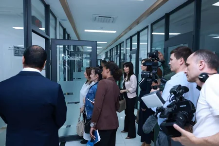 Azerbaijani journalists familiarize themselves with work of press service of Uzbek Defense Ministry