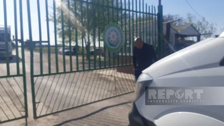 İran səfirliyinin “persona-non-qrata” elan edilən əməkdaşlarının ailə üzvləri Azərbaycanı tərk edib