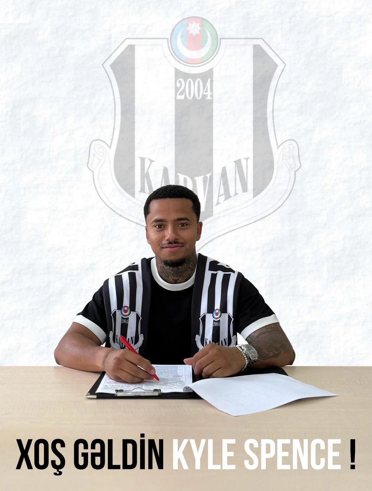 Karvan İngiltərə klubunun yetirməsini transfer edib