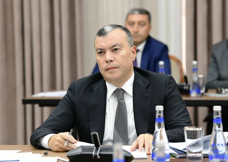 İqtisadi Şura 2025-ci və növbəti 3 il üzrə büdcə layihələrini müzakirə edib