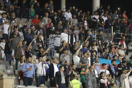 Qarabağın oyununda azarkeşlərin iştirakı ilə sükut olub