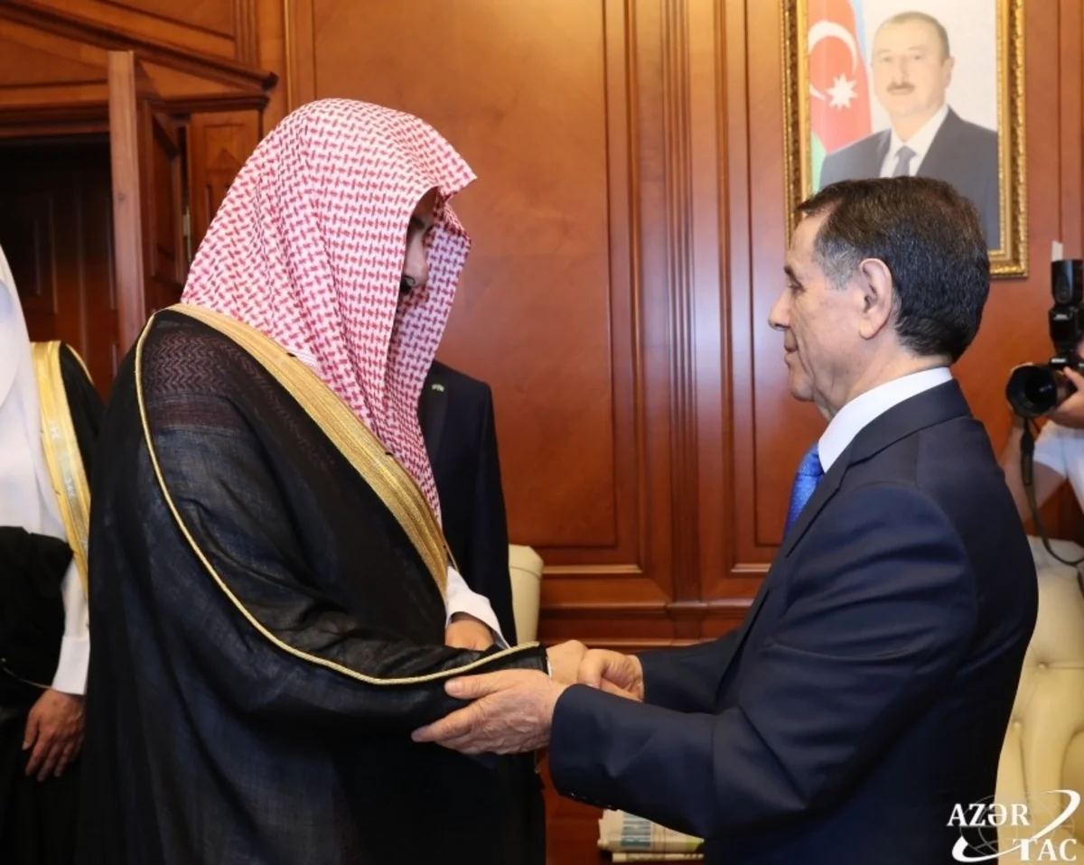 Novruz Məmmədov Səudiyyə Ərəbistanının ədliyyə naziri ilə görüşüb