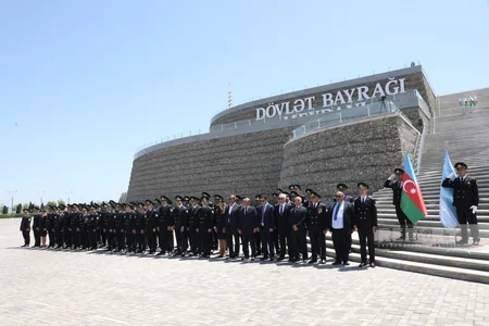 Azərbaycanda xidmətə yeni qəbul olunmuş gömrükçülər and içib