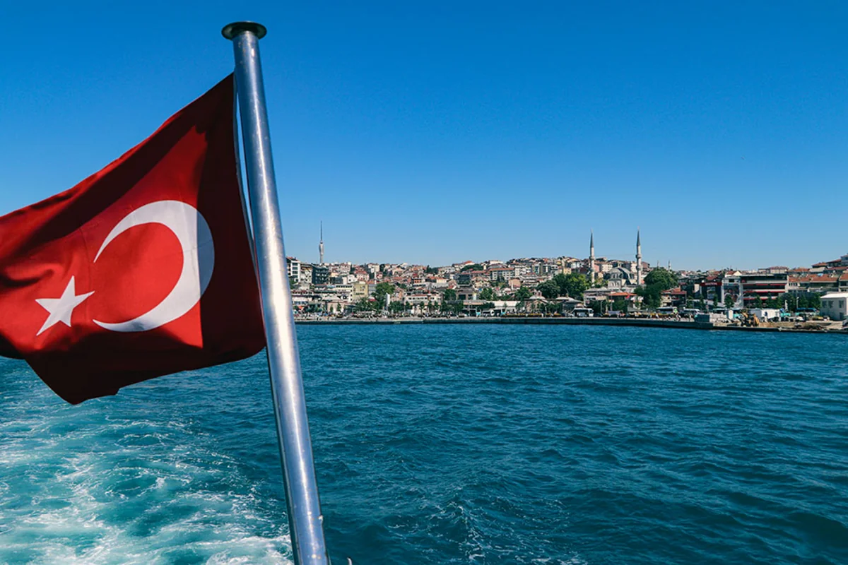 Türkiyə xarici hərbi gəmilərə xəbərdarlıq edib