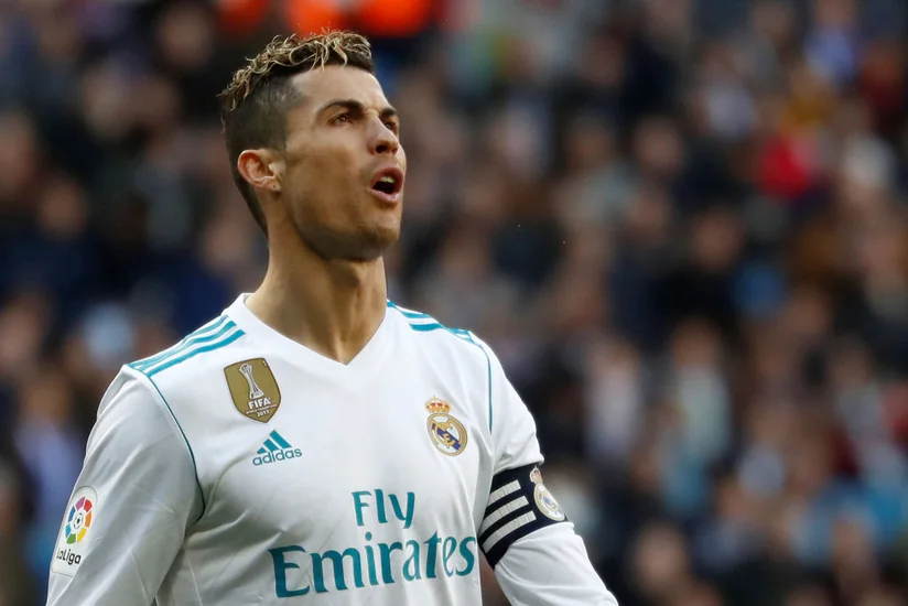 Агент Роналду прибыл в Париж для участия в переговорах с ПСЖ