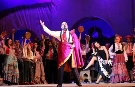 Rusiyanın Böyük Teatrının azərbaycanlı solisti Bakıda səhnəyə çıxıb