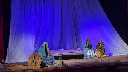 Gəncə Dövlət Dram Teatrı yeni mövsümə başlayıb