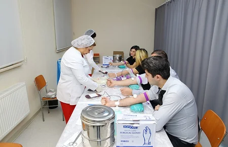 DTX-də “Qan ver, həyat bəxş et!” şüarı ilə qanvermə aksiyası keçirilib