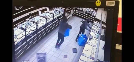 Ukraynada qızıl mağazasını qarət edən 6 azərbaycanlı saxlanılıb - FOTO