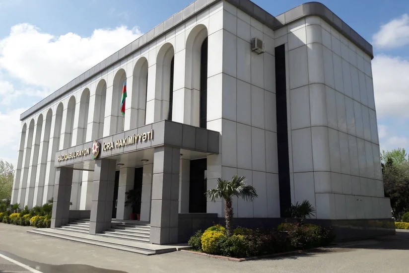 Rüstəm Xəlilov Hacıqabul Rayon İcra Hakimiyyətinin başçısı təyin edilib