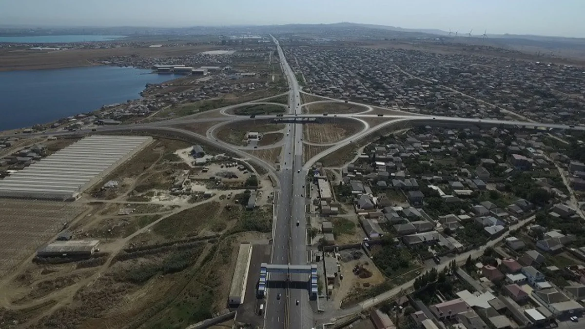 Bakı-Şamaxı-Yevlax avtomobil yolunun bir hissəsi yenidən qurulub - VİDEO