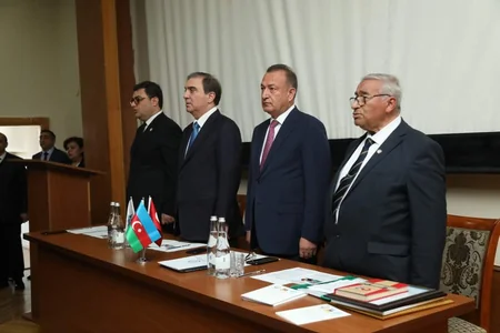 Gəncədə Heydər Əliyevin 100 illik yubileyinə həsr olunmuş regional konfrans keçirilib