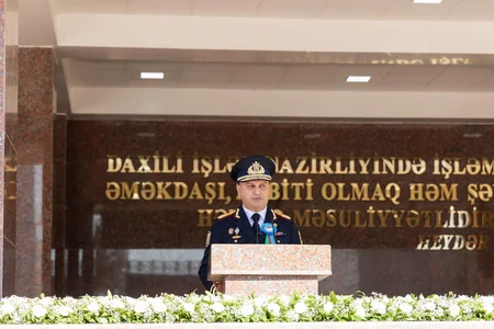 “Polis Günü”nə və tədris ilinin buraxılışına həsr olunmuş mərasim keçirilib
