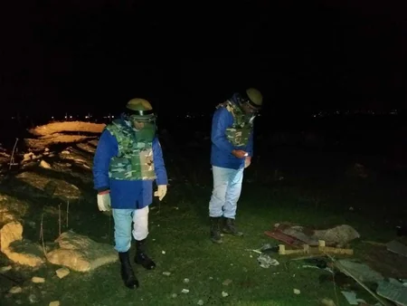 Saray qəsəbəsində hərbi təyinatı olmayan naməlum əşya aşkar olunub