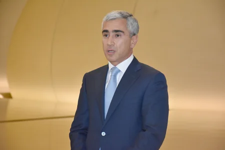 Heydər Əliyev Mərkəzində Ulu Öndərə həsr olunan instalyasiya, fotoalbom və film təqdim edilib