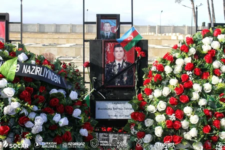Neftçi klubu şəhid və qazi azarkeşlərinin ailələrini ziyarət etdi