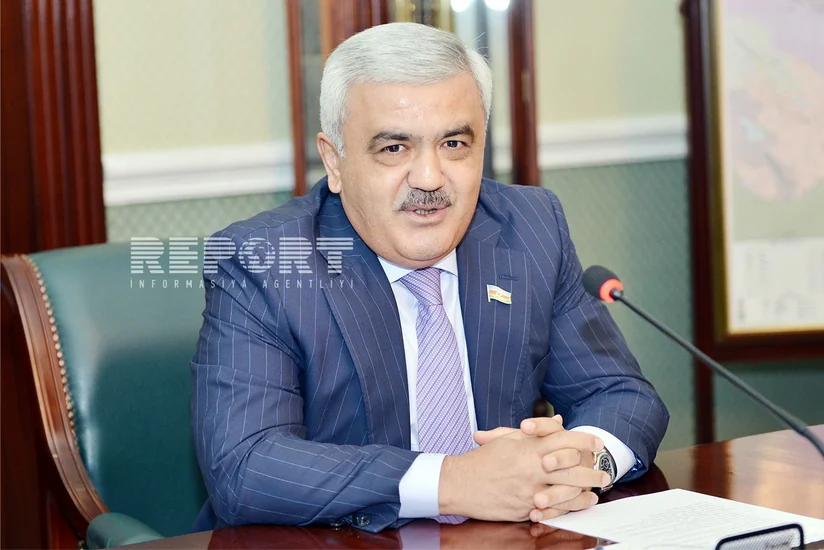 Rövnəq Abdullayev: Gürcüstana ümumilikdə 3 mlrd. kubmetr qaz veriləcək - YENİLƏNİB